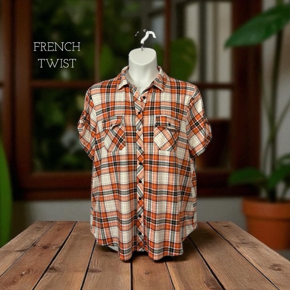 French Twist, Plaid Blouse, 1X Plus Size, Orange, White & Black - Picture 1 of 9